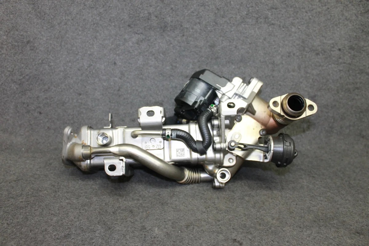 BMW F20 F30 F32 EGR Kühler 7822350 image 4