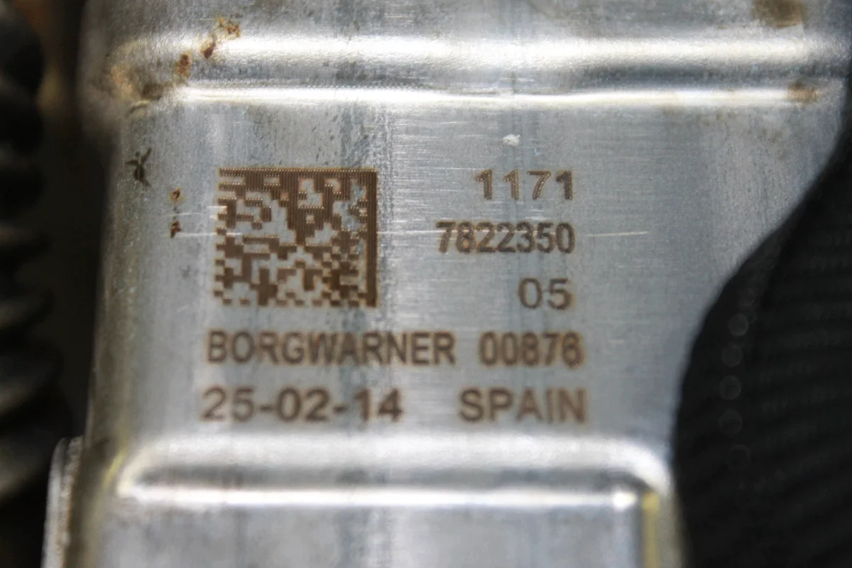 BMW F20 F30 F32 EGR Kühler 7822350 image 9