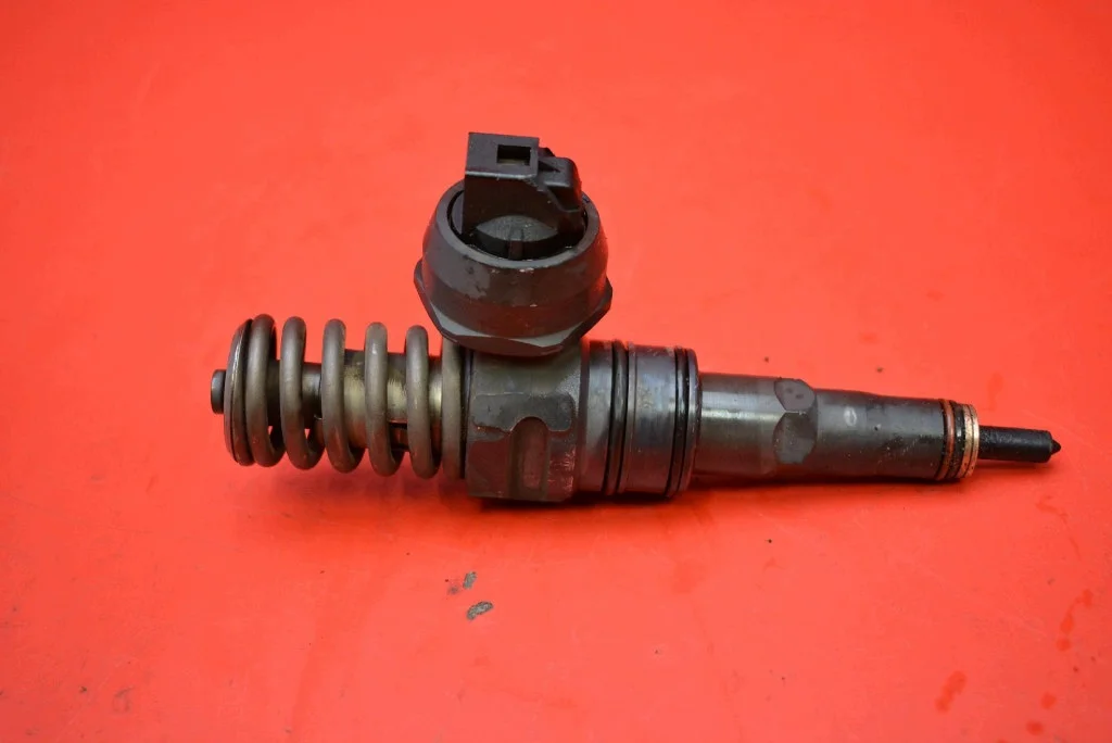 Inyector Bomba 038130073AG VW Touran 1.9 TDI