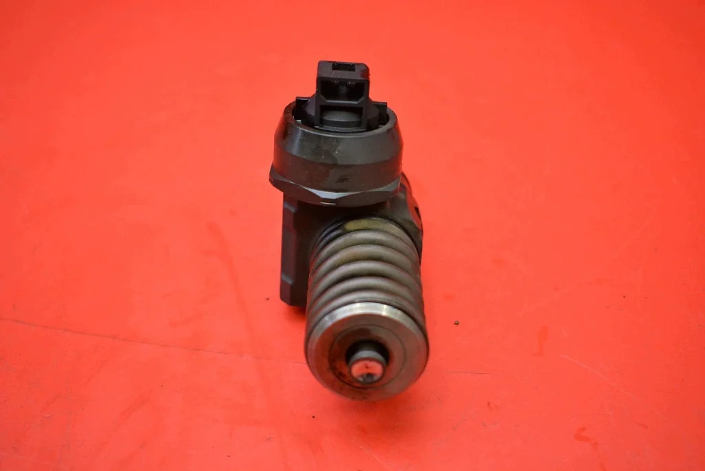 Inyector Bomba 038130073AG VW Touran 1.9 TDI image 4