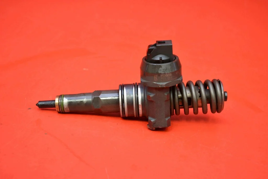 Einspritzdüse 038130073AG VW Touran 1.9 TDI image 3