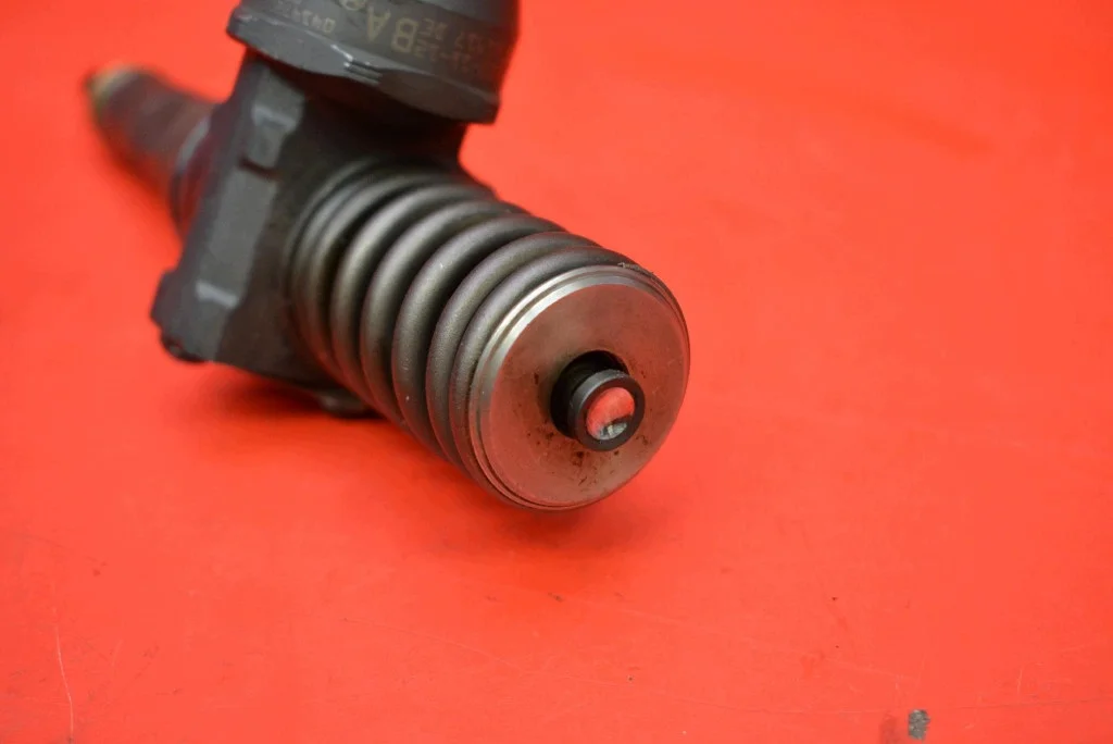 Einspritzdüse 038130073AG VW Touran 1.9 TDI image 7
