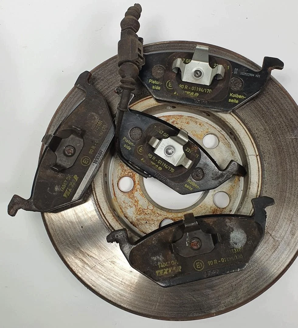 Disques de frein avant VW Golf IV 90R-01194 image 10