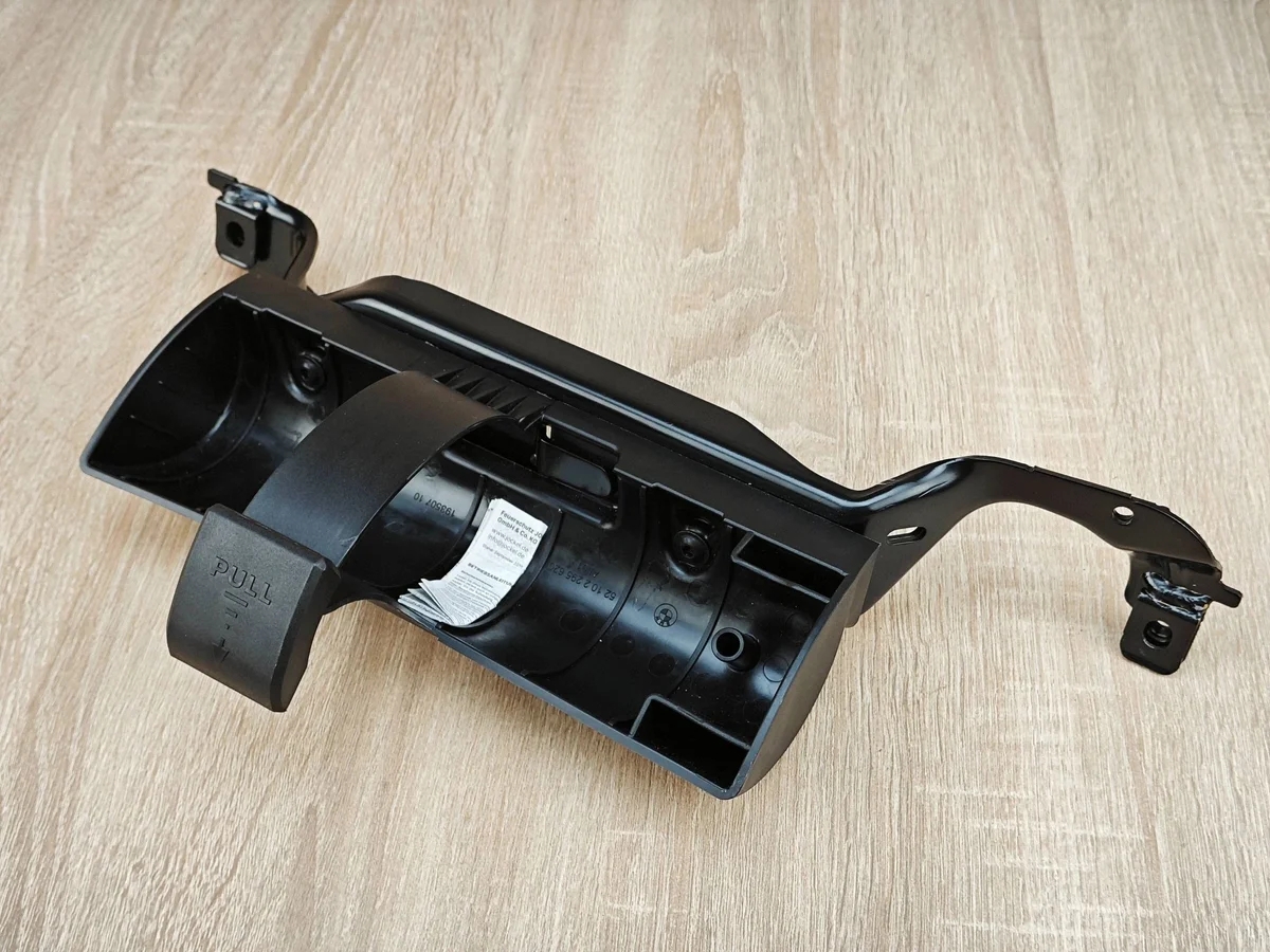 Fäste brandsläckare BMW X3 G01 G02 OE 9484098