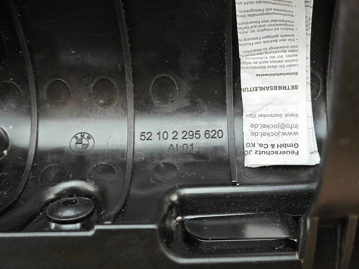 BMW X3 G01 LCI G02 sammutuslaitteen pidike image 5