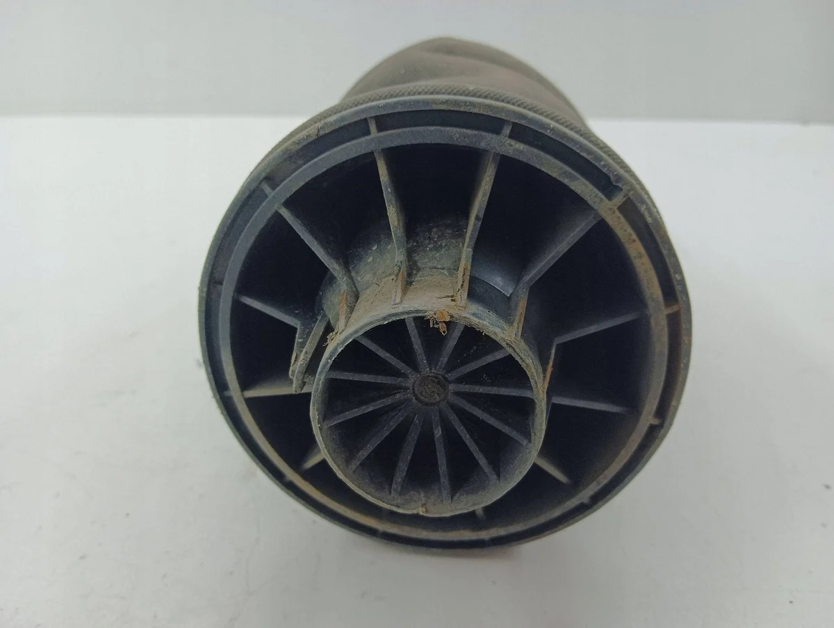 Luftfjädring bak Mercedes-Benz ML W164 image 8