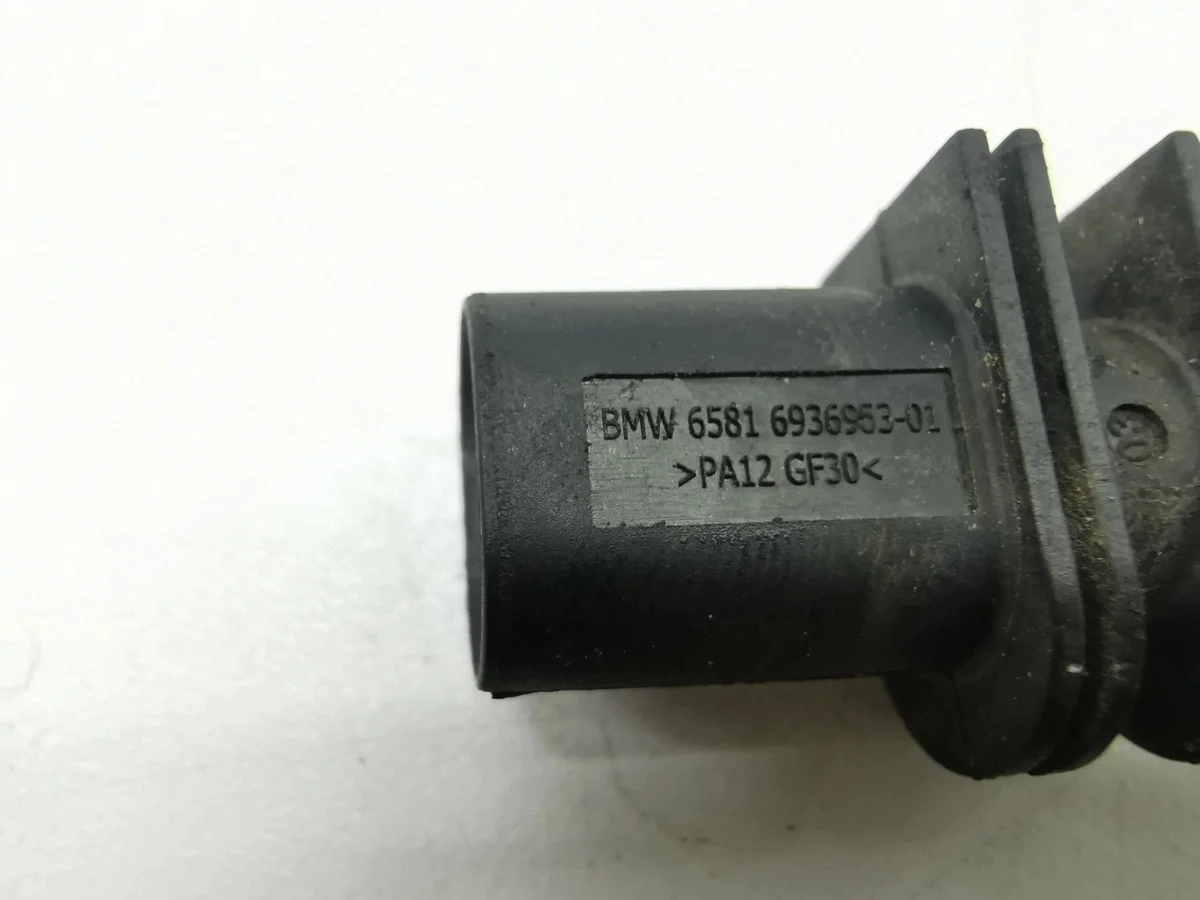 BMW X5 E70 Außentemperatursensor 6936963 image 6