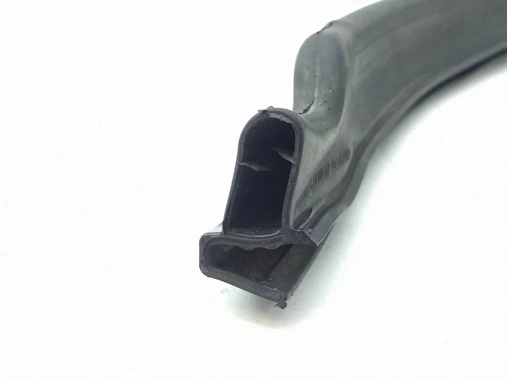 Joint de capot Mercedes-Benz B W246 W242 image 9