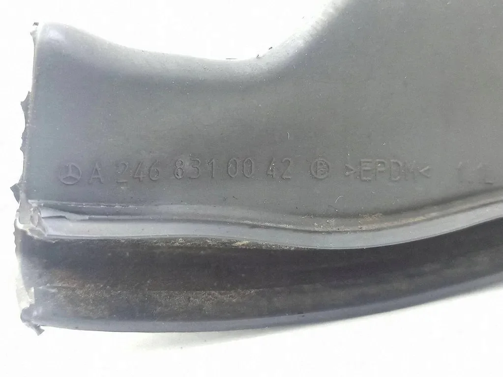 Joint de capot Mercedes-Benz B W246 W242 image 10