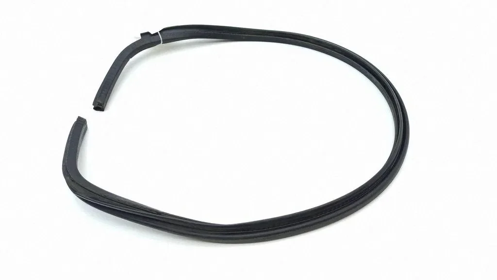 Tätning huv Volkswagen OE 1t0823723c image 7