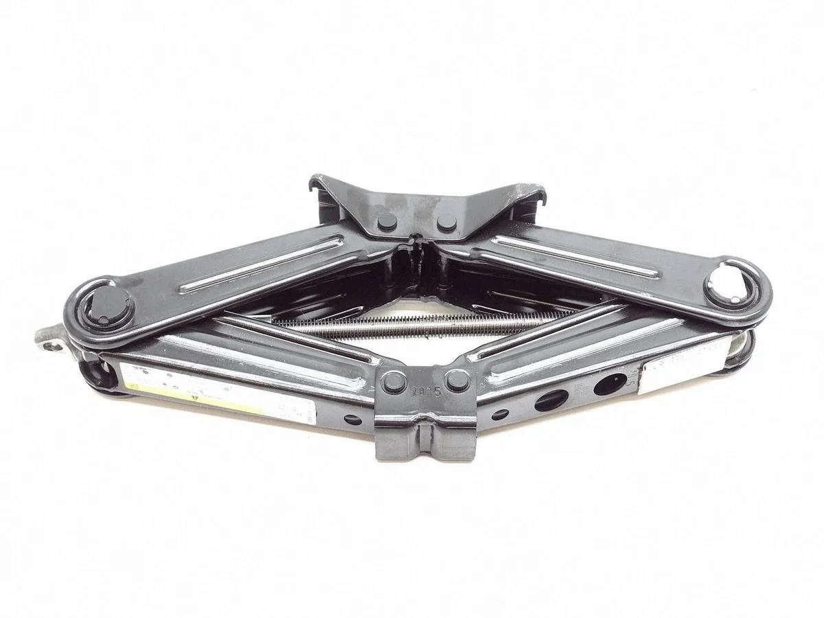 Cric Audi A4 B9 8W A5 F5 WAH47375 image 3