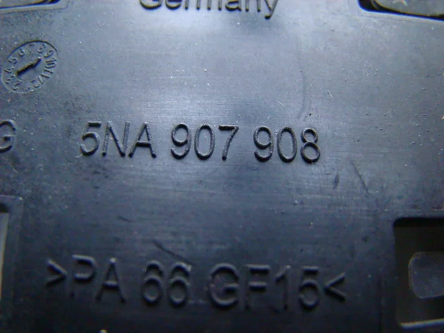 VW Tiguan II Halterung Radar 5NA907907 5NA907908 image 3