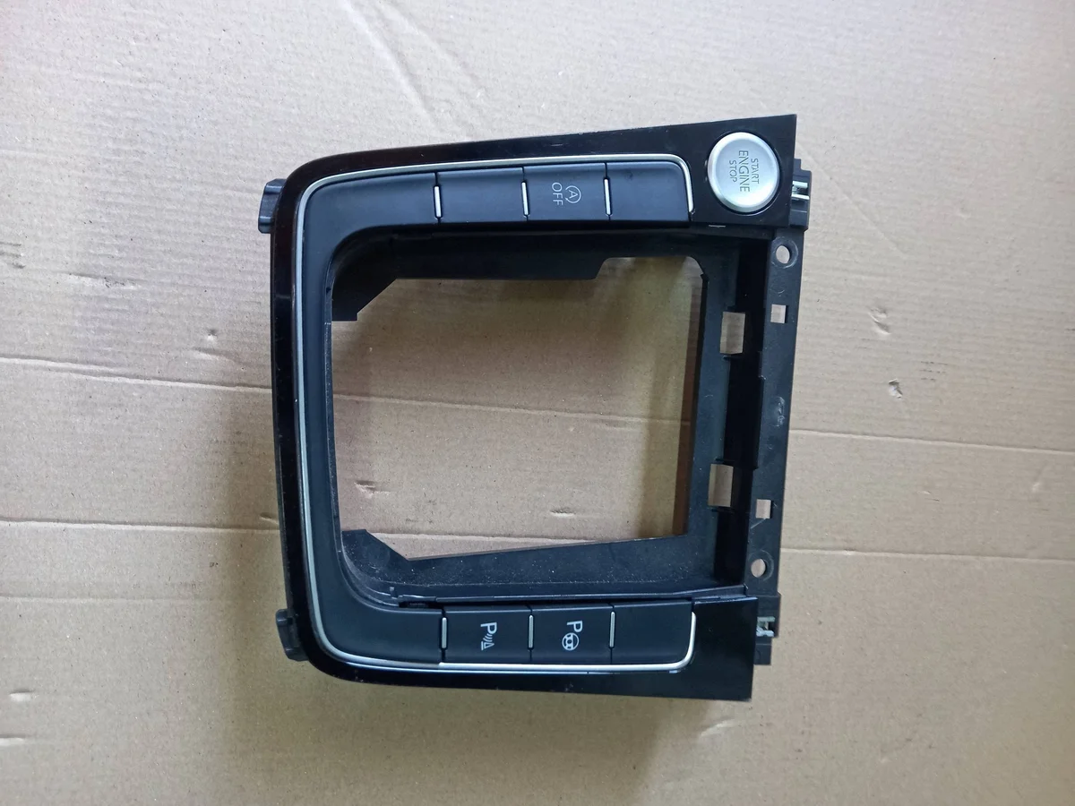 Ramka lewarka VW Golf VII 5GM864263
