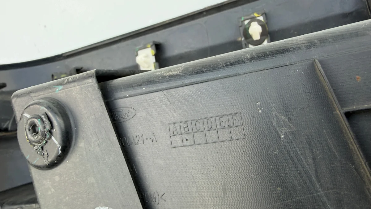 Ford Ranger Schwellerabdeckung Links Hinten image 3