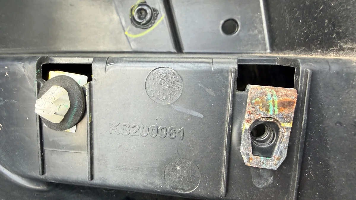 Ford Ranger Schwellerabdeckung Links Hinten image 4