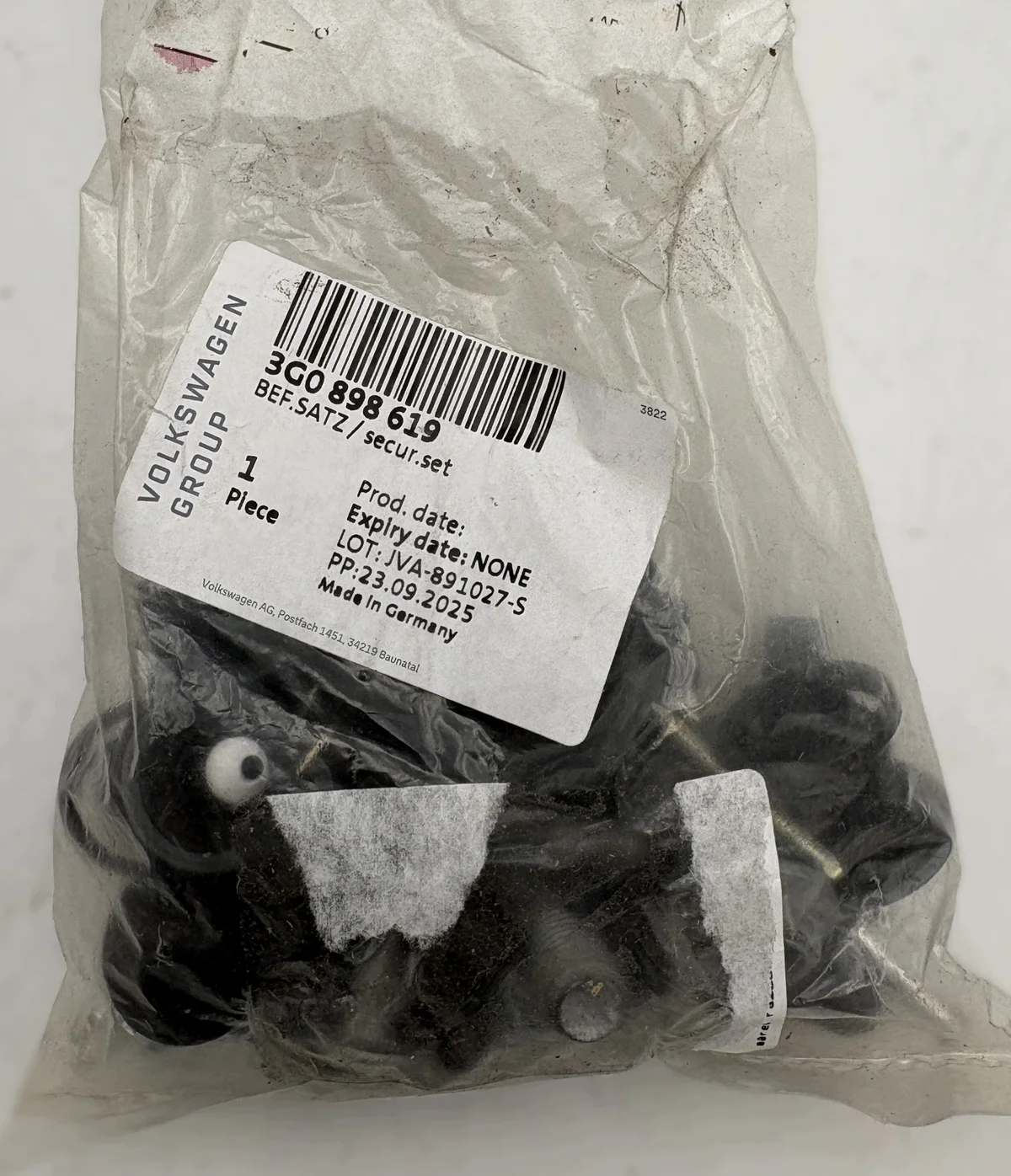 Kit fixation porte VW Passat 3G0898619