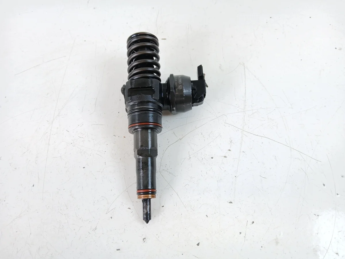 VW Passat B5 ruisku 1.9 TDI pumppu image 3