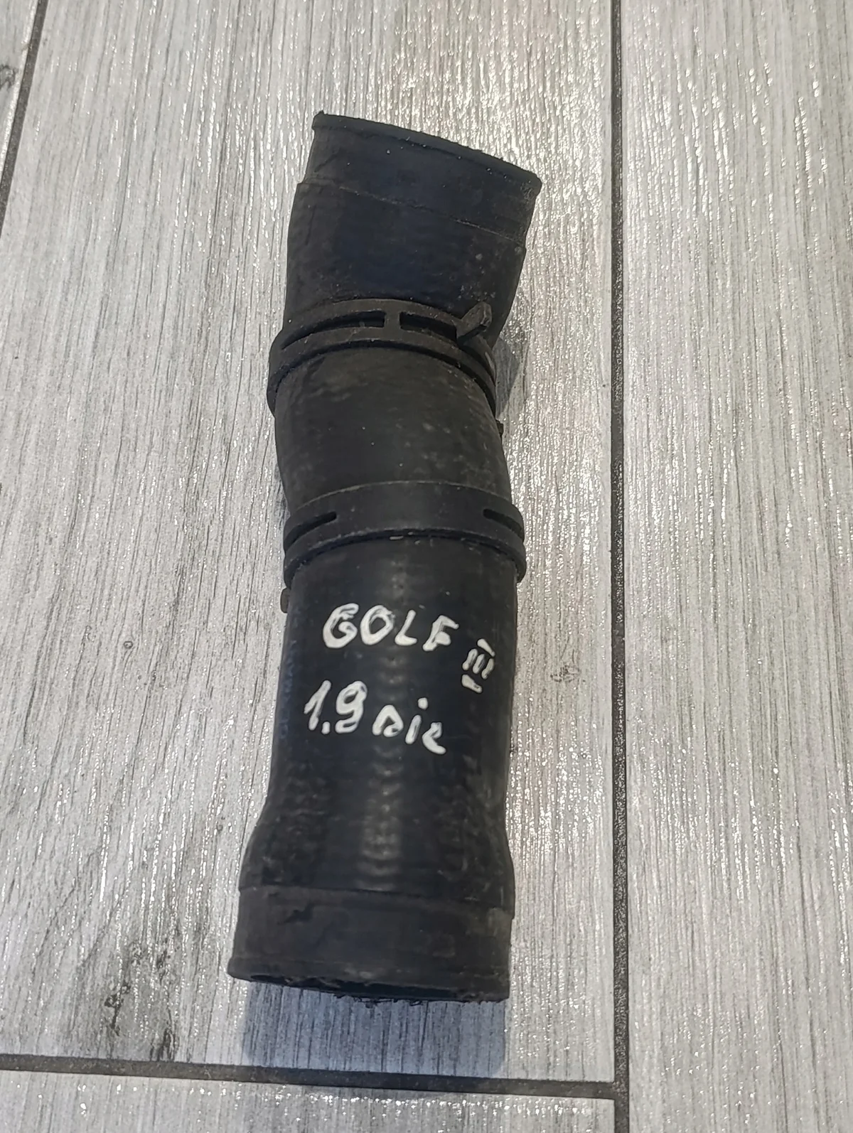 Slang Turbocompressor VW Golf III Vento 1H0145834F