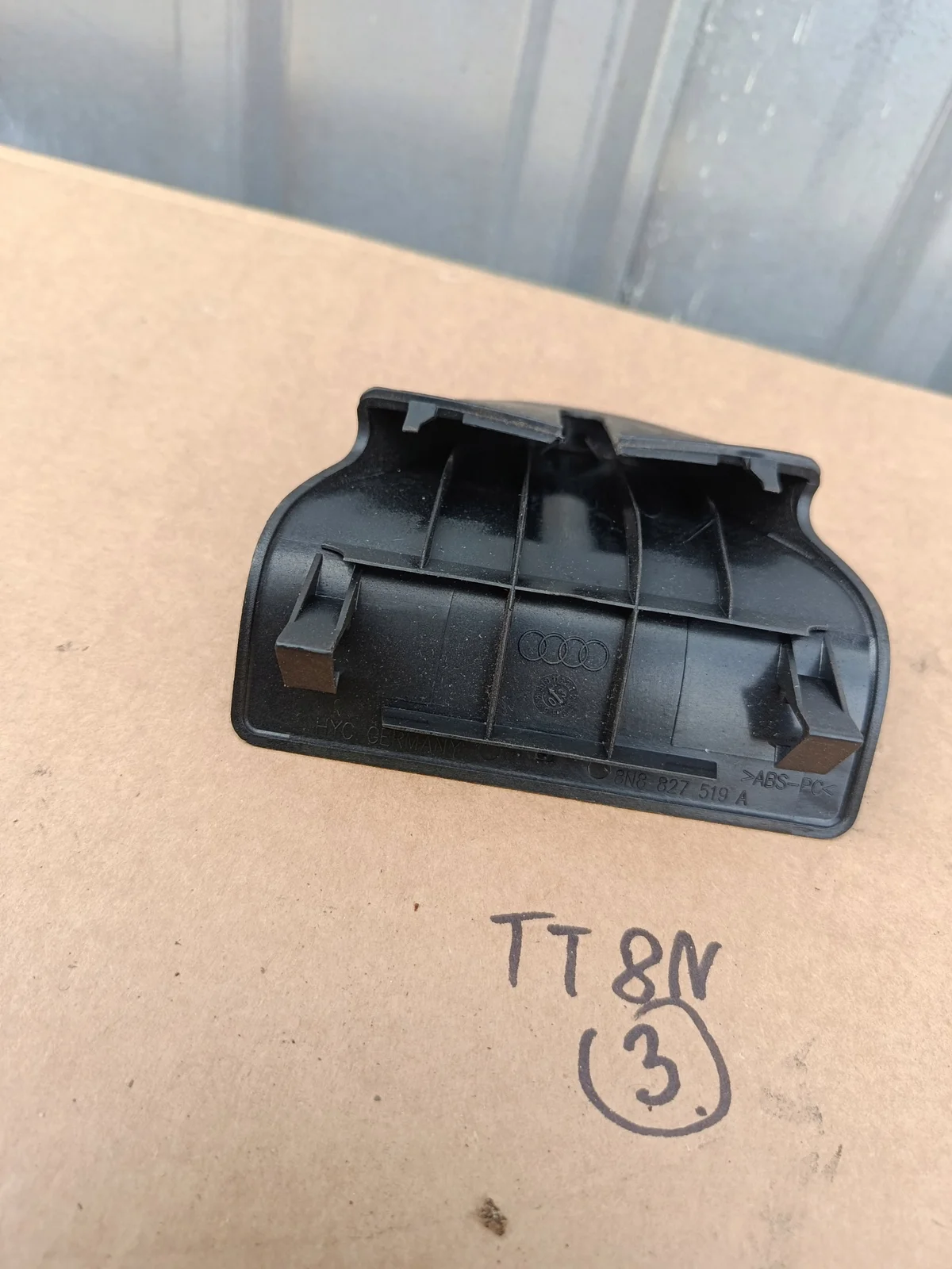 Cubierta Pestillo Audi TT 8N 8N8827519A