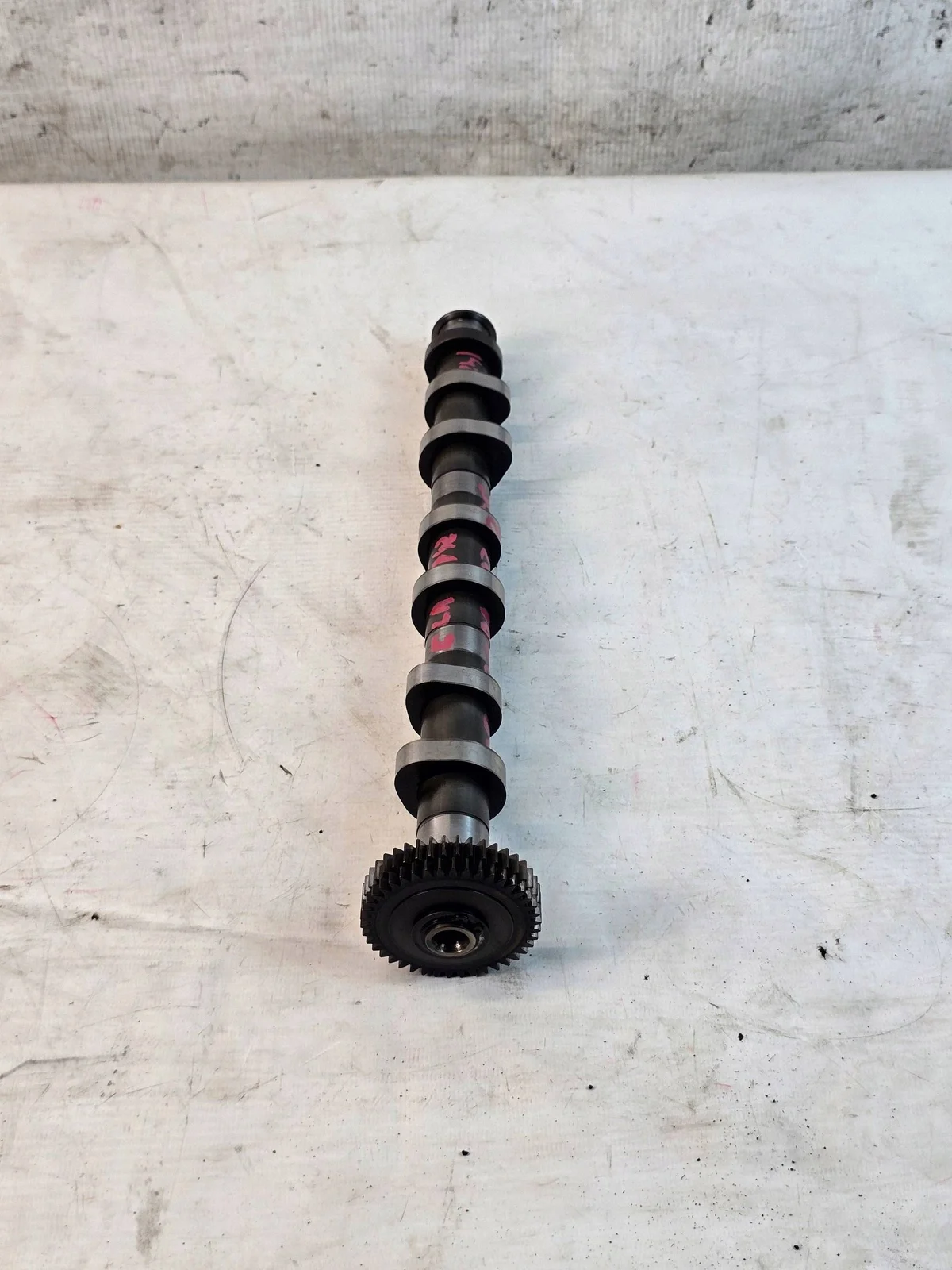 Nokkenas Audi A6 C7 3.0 TDI Uitlaat 059109022DC