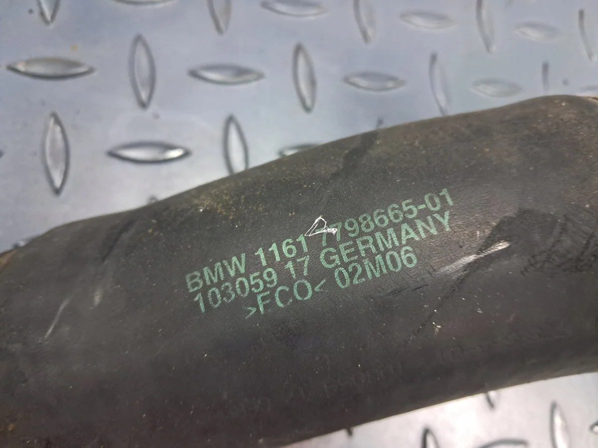 Luchtleiding Turbo BMW E60 520d M47 7790090 image 4
