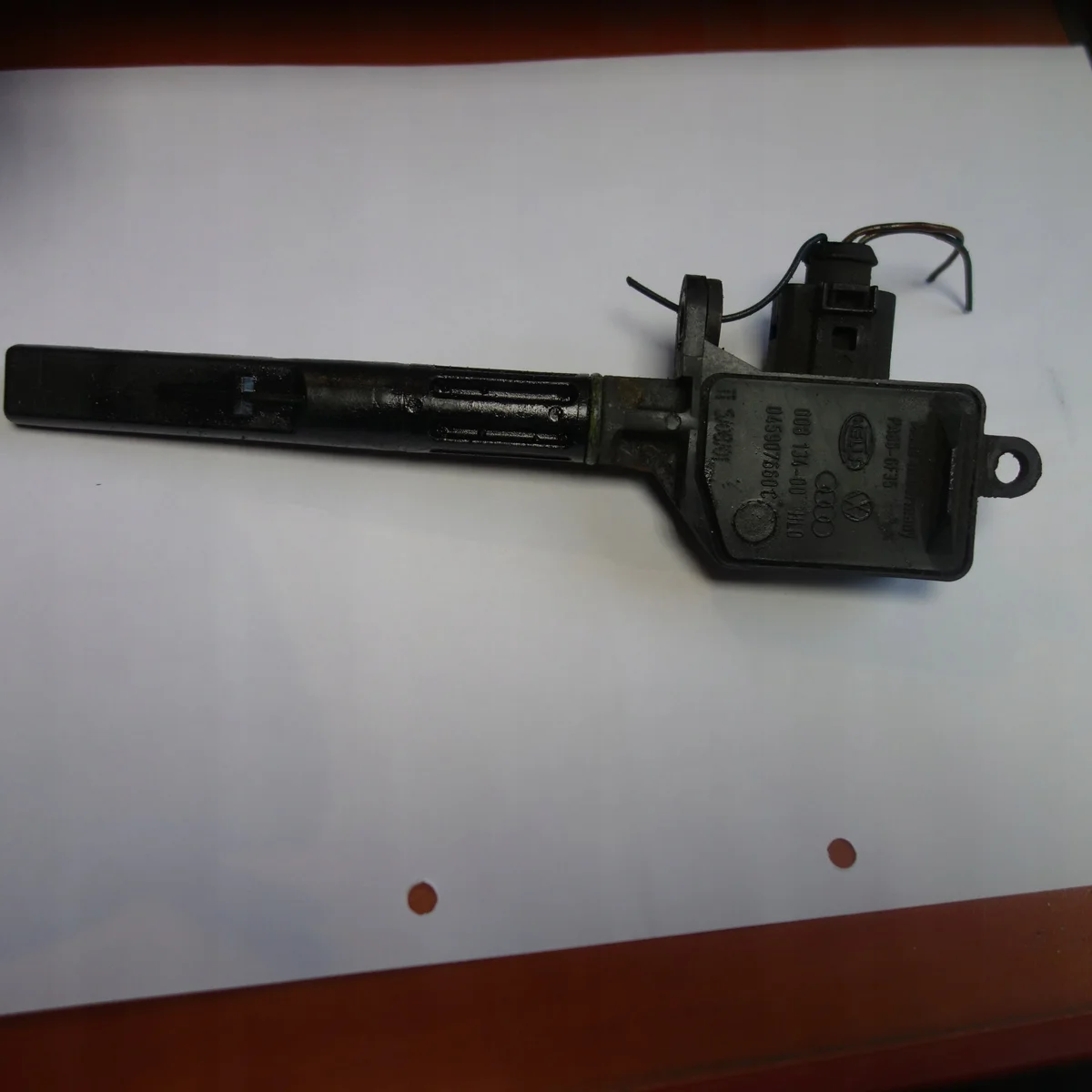 Sensor Nível Óleo Audi A2 1.4 TDI 045907660C