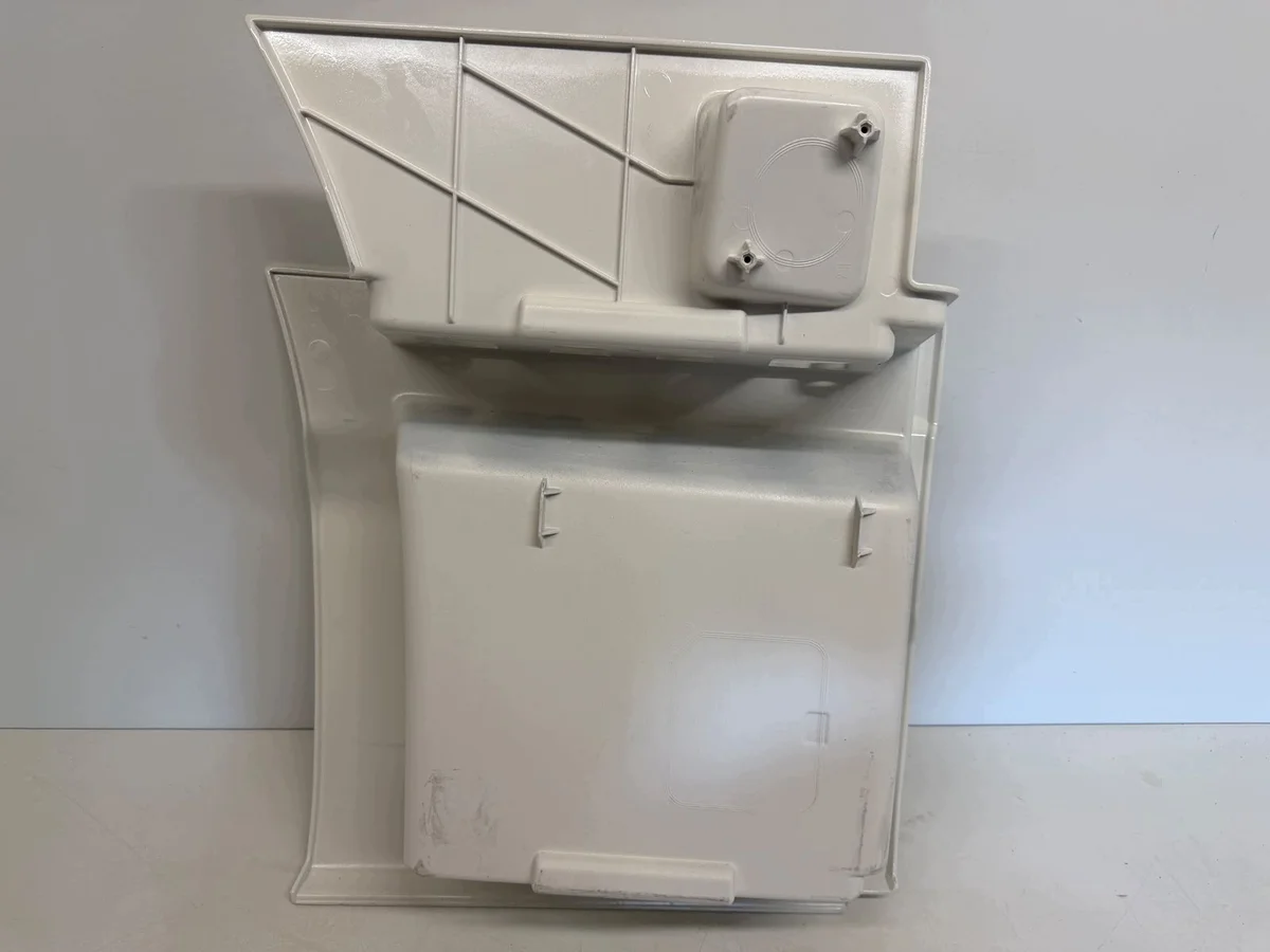 MAN TGX 3 Lower Step - Used image 3