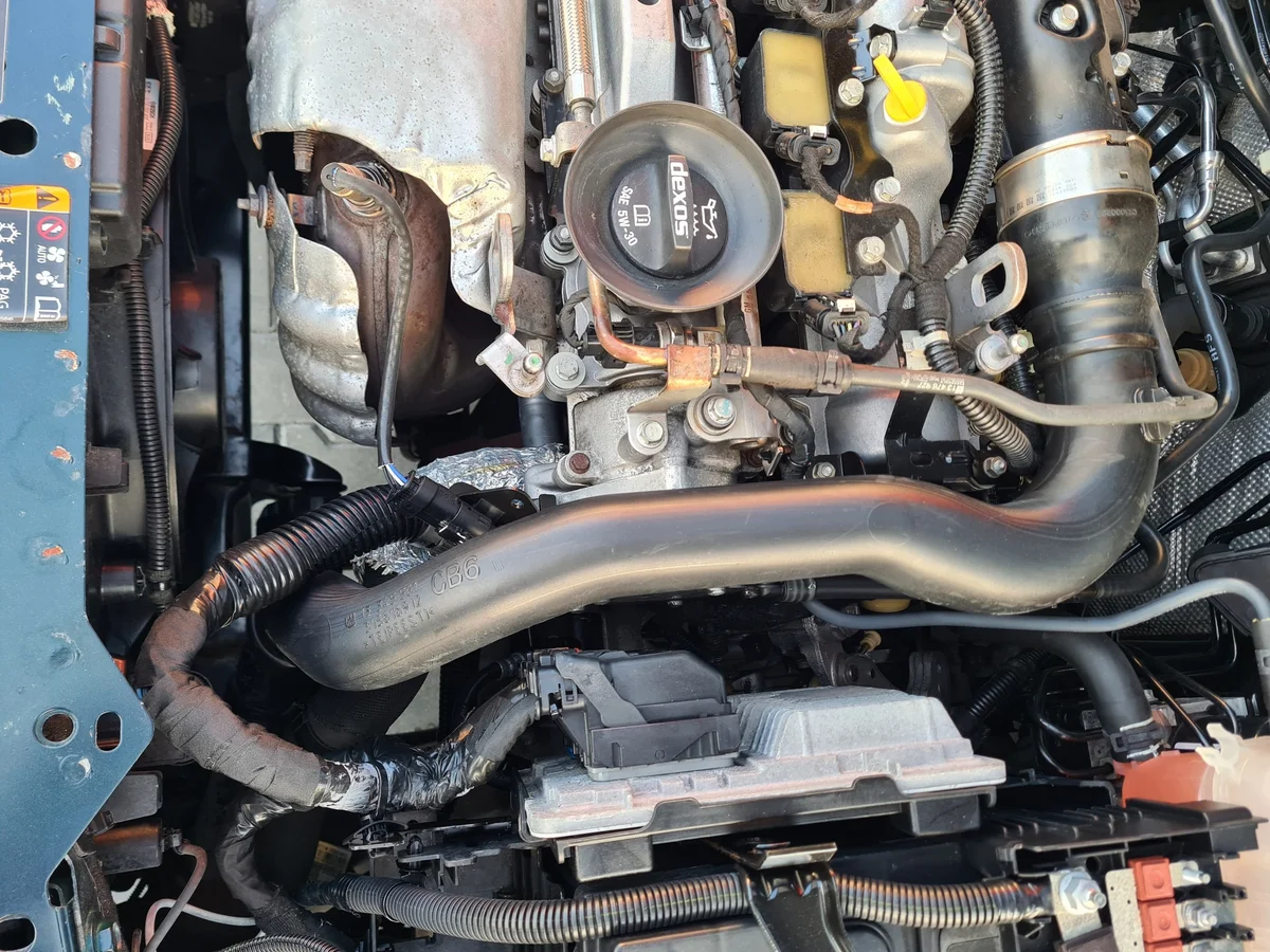 Intercoolerslang Opel Zafira C Astra J 1.6 Turbo