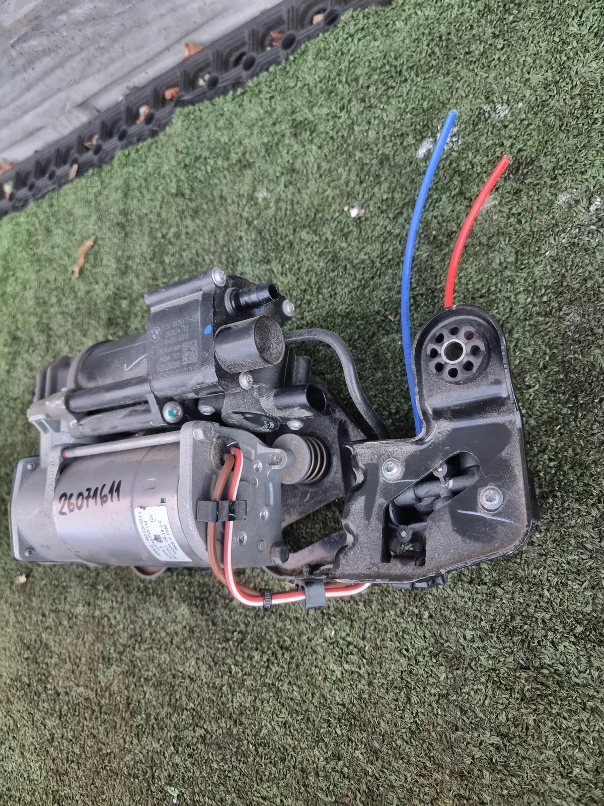 Compressor BMW X6 F16 26071611 Gebruikt image 3