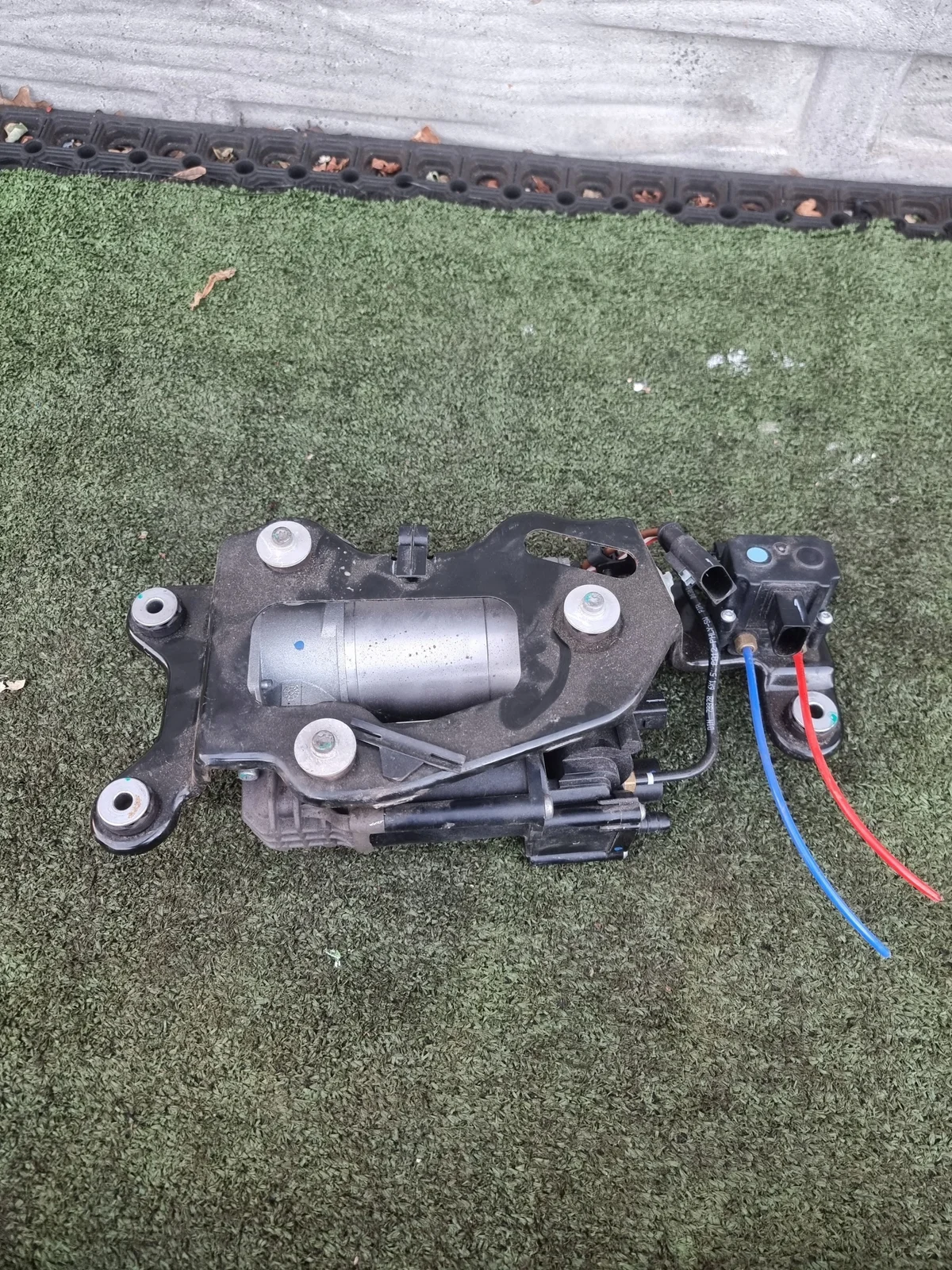 Compressor BMW X6 F16 26071611 Gebruikt image 8