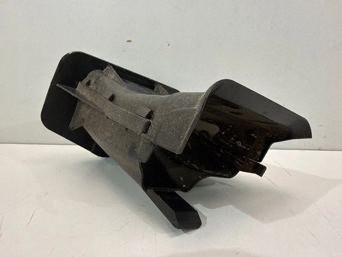 BMW 5 G30 G31 2020 Ilmanohjain 7394665 image 4