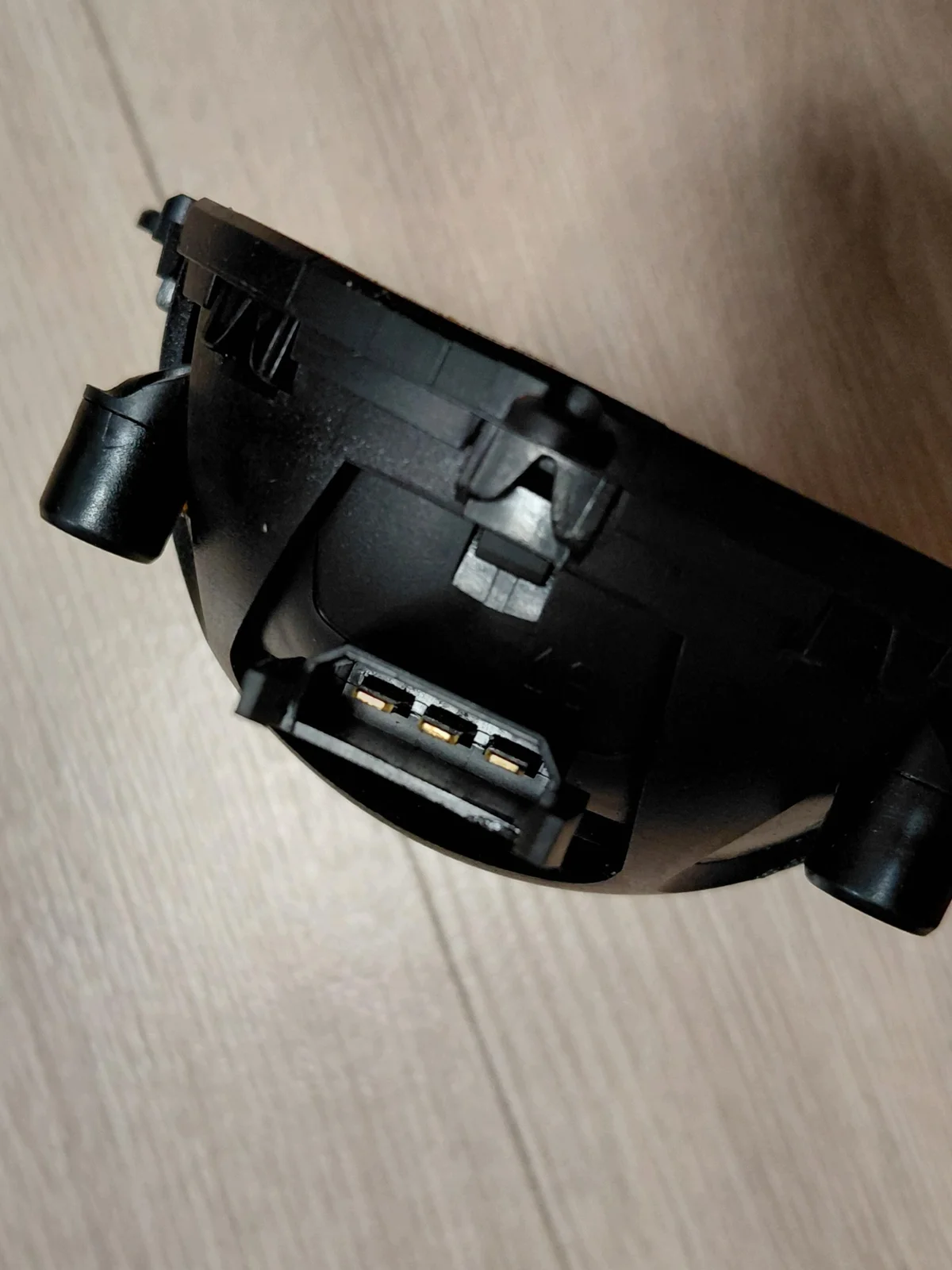 SKODA SCALA / KAMIQ Stellmotor Spiegel Rechts Gebraucht image 4