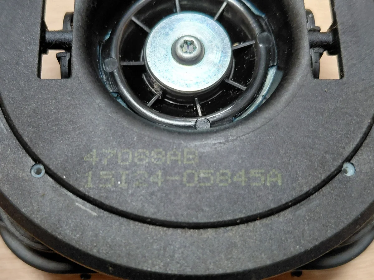 Honda Civic IX peilin säätömoottori vasen image 3