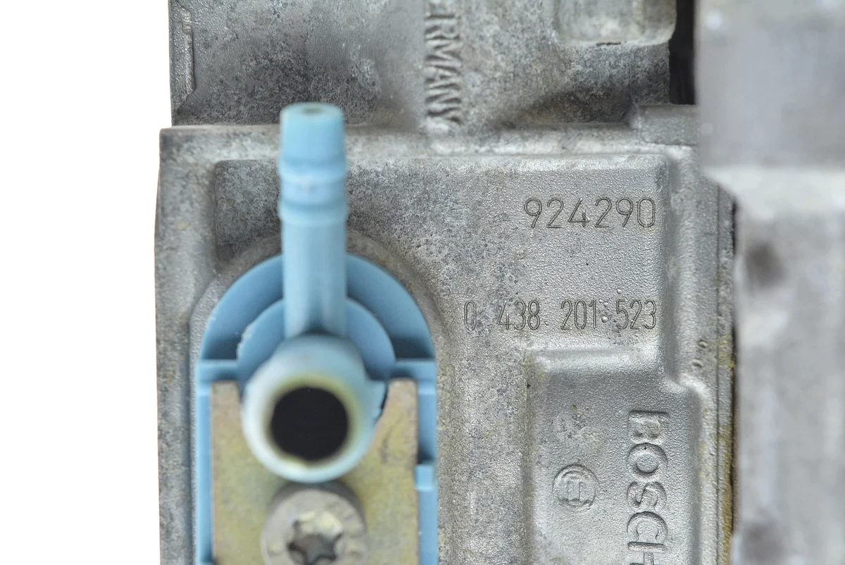 Monoinjecteur Fiat Brava 1.4 image 9
