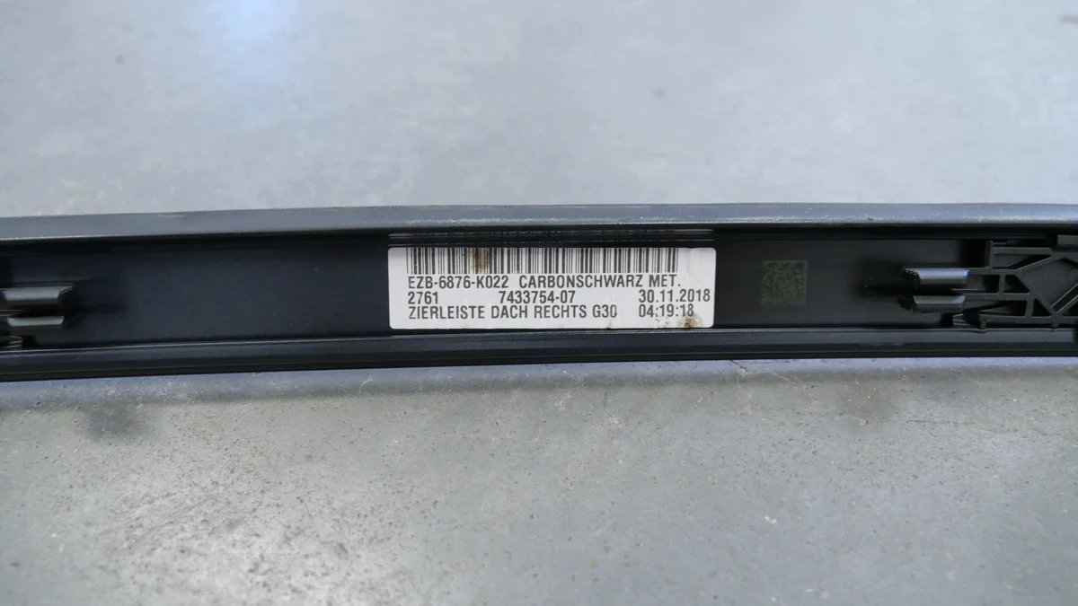 Dachleiste rechts BMW G30 M-Paket Carbonschwarz image 7