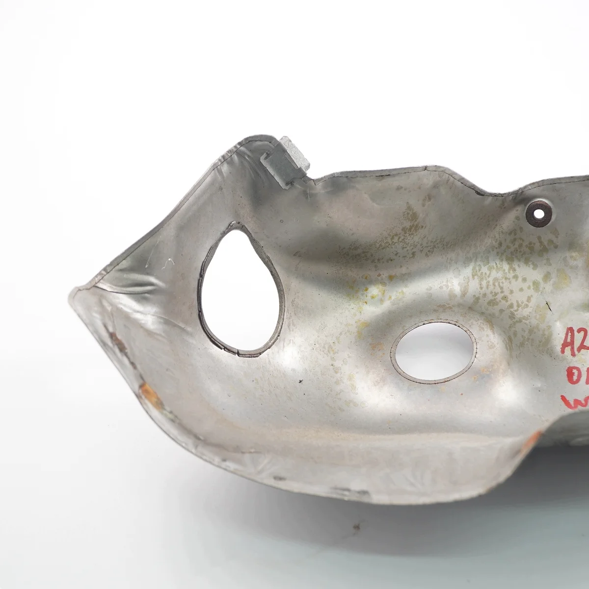 Hitzeschutz Turbolader A2701420000 Mercedes W176 image 10