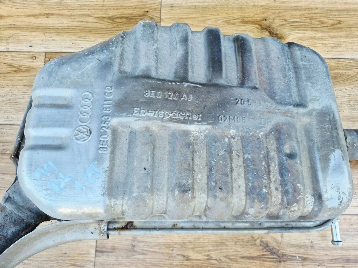 Silencieux Audi A4 S4 B7 3.2 FSI AUK 8E0253611 image 3