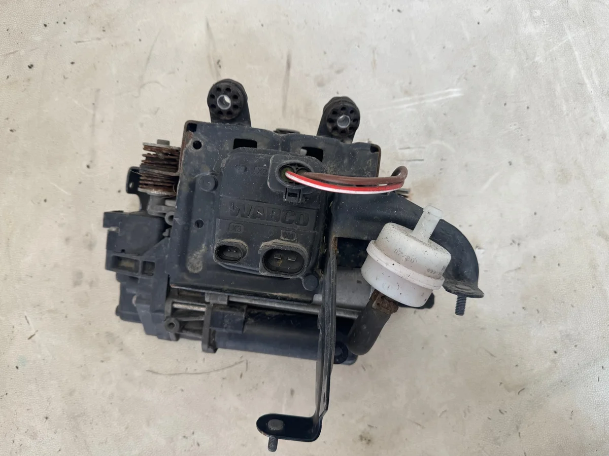 Audi Q7 SQ7 4M0 Compressor Pomp 4M0616005H image 5