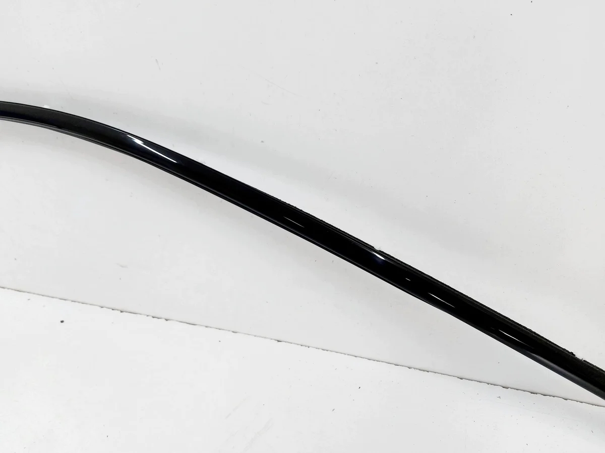 Porsche Taycan 9J1 20r. Joint de toit droit image 5