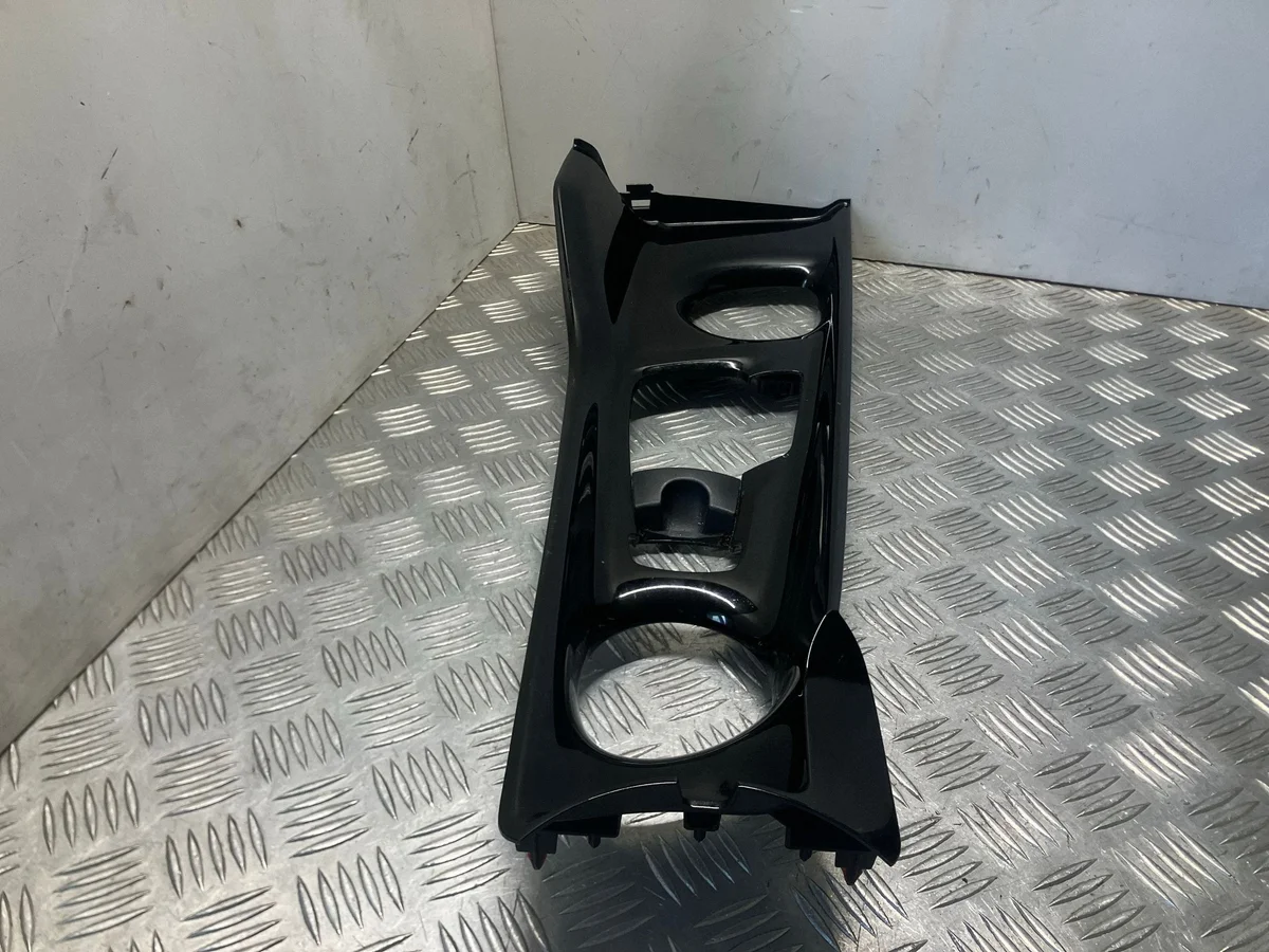 Toyota C-HR 2018 Schalthebelblende 58804F4041