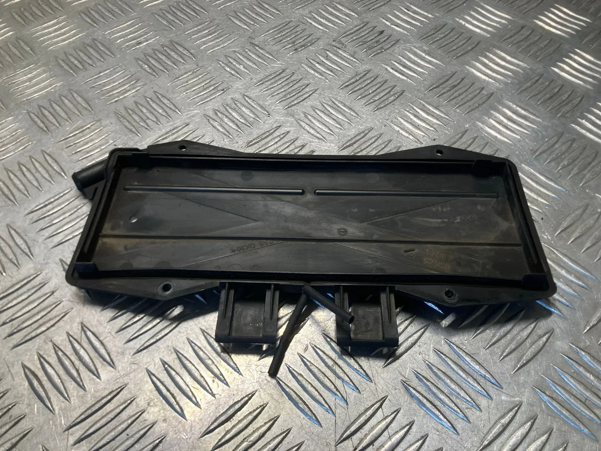 Volvo V70 2002 Cubierta Filtro Cabina ERN91757