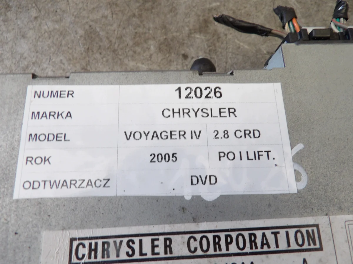 Chrysler Voyager IV CD Wechsler P05166349AA image 4