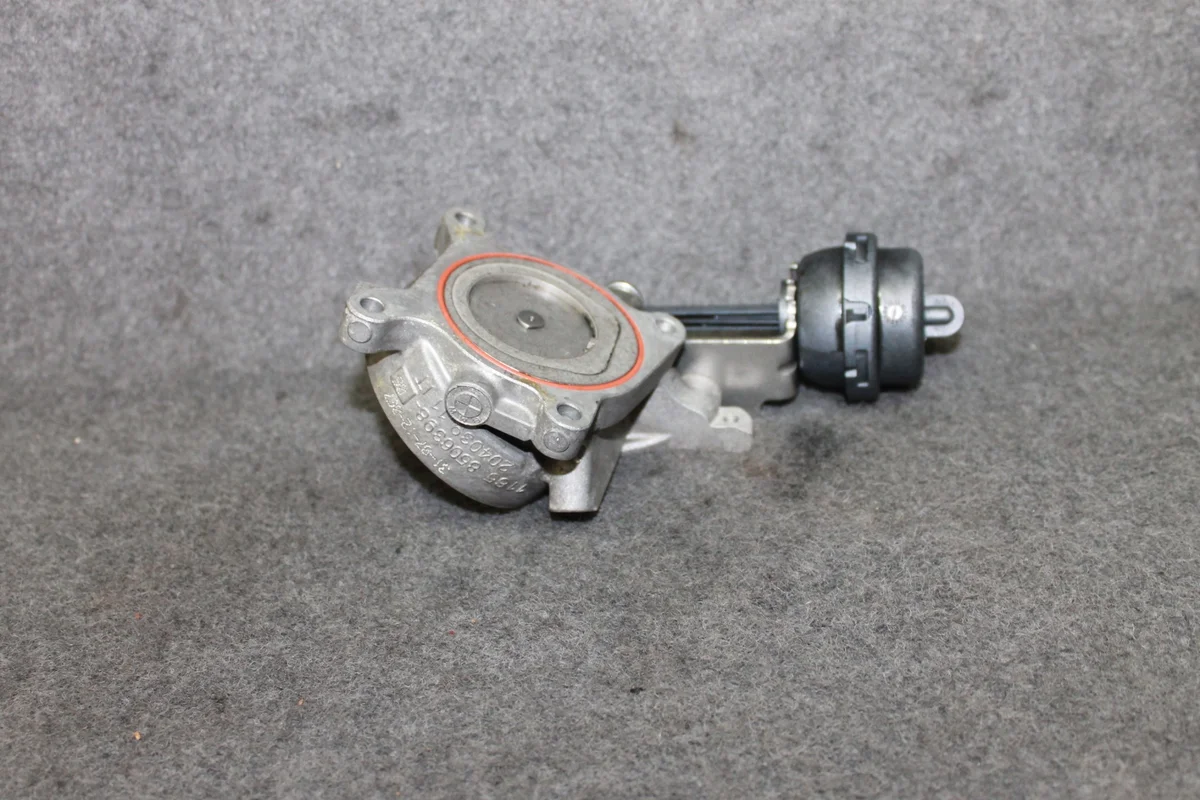 BMW 8506398 - Borboleta Adicional Usada