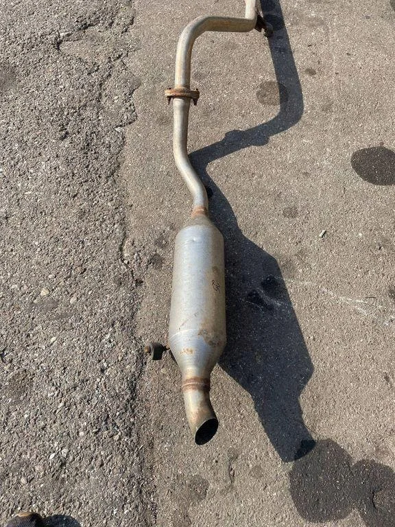 Silenciador Toyota Avensis T270 30R03 Usado