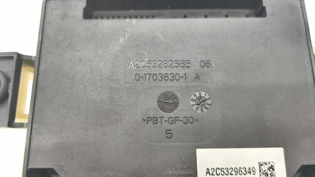 Module freinage main Volvo XC60 2015 image 8