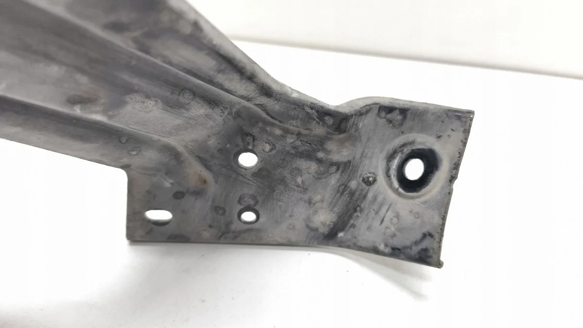 Volvo XC60 2015 Filtre à charbon 31405831 image 10