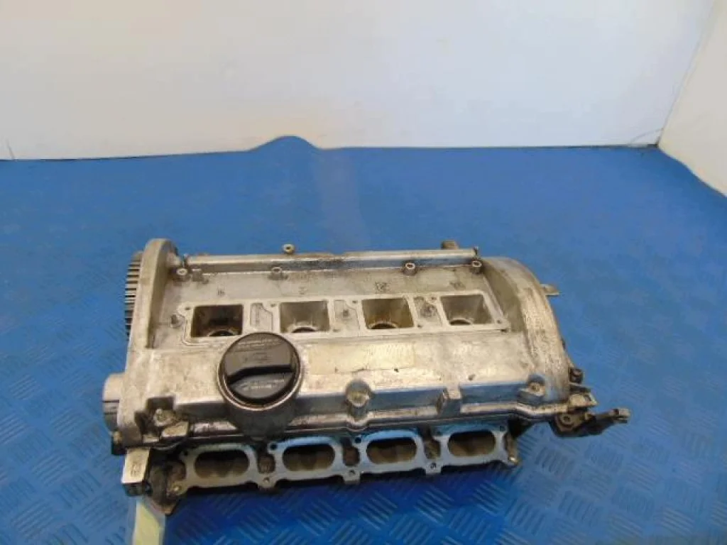 VW Passat B5 1.8B Zylinderkopf 058103373A