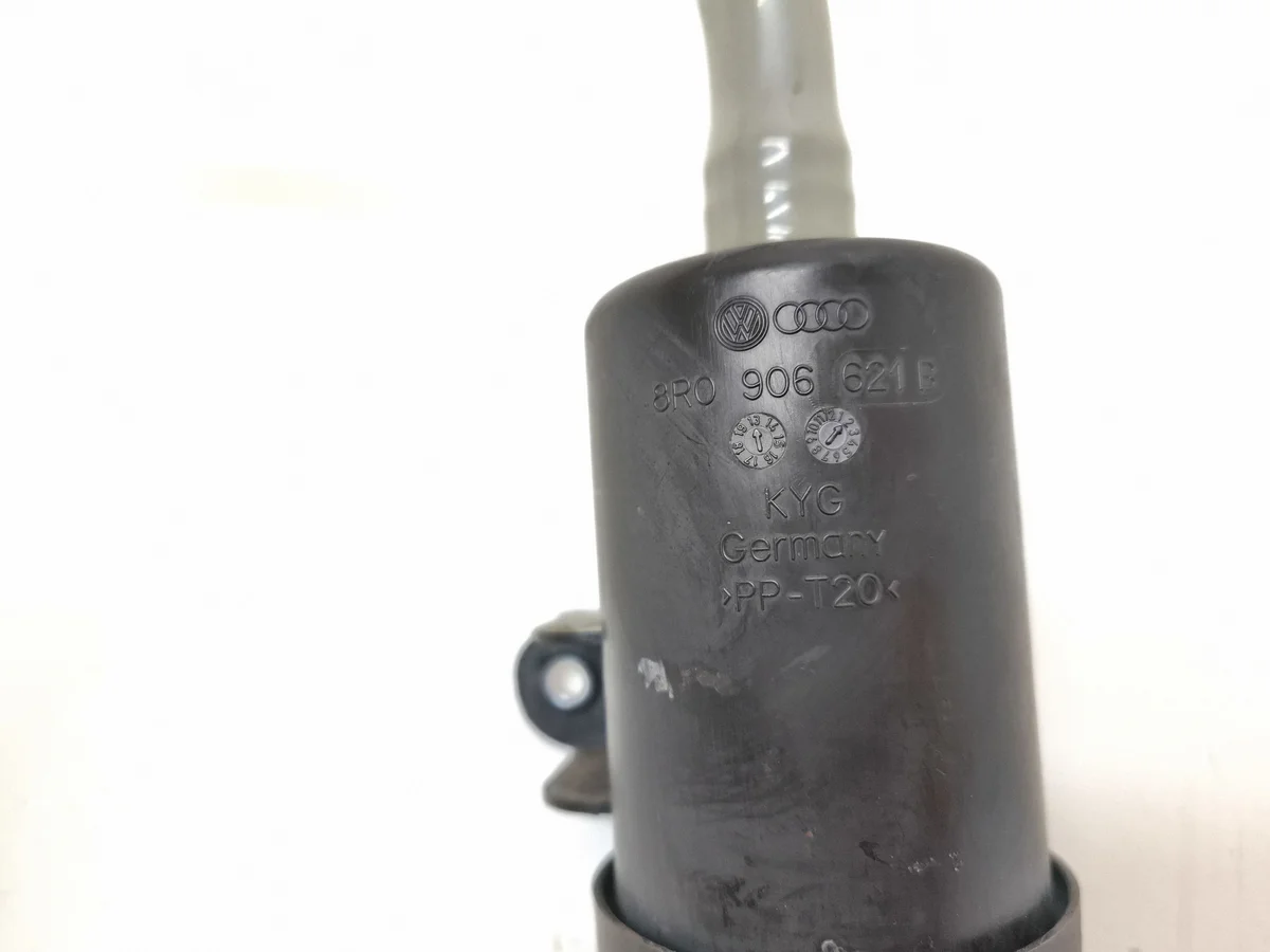 Audi A8 S8 D4 4H Kolfilter 8R0906621B image 10