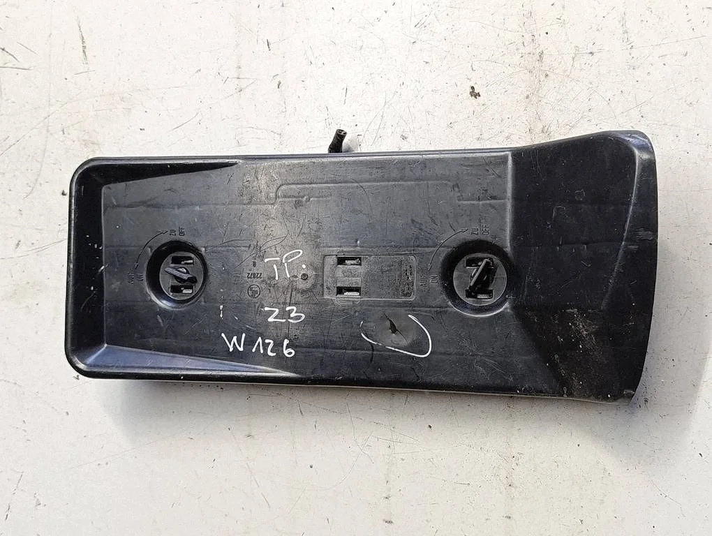 Mercedes W126 Rückleuchte Rechts Einsatz Gebraucht