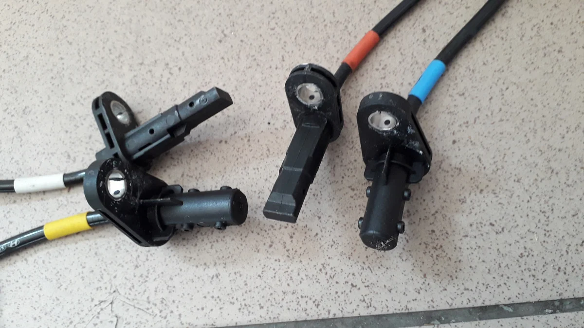 ABS Sensor Hyundai i30 III N 2.0T Rechts Vorne image 5